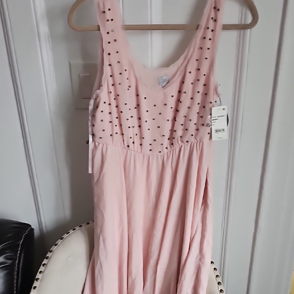Elegant Pink Midi Dress
